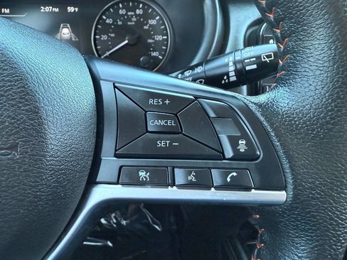 Used 2022 Nissan Kicks SR w/ Interior Electronics Package image 29