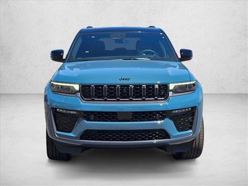 New 2026 Jeep Grand Cherokee L Limited AWD/4WD image 6