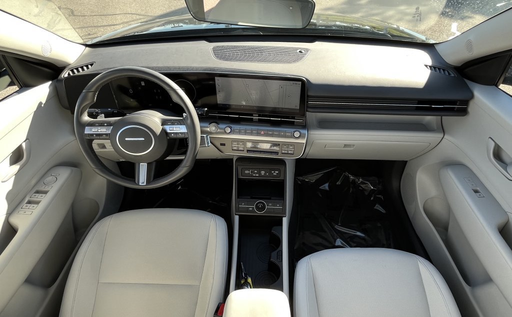 Used 2024 Hyundai Kona SEL w/ Convenience Package AWD/4WD image 22