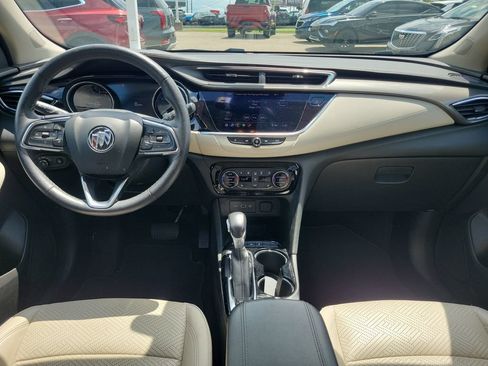 Used 2020 Buick Encore GX Essence FWD image 9