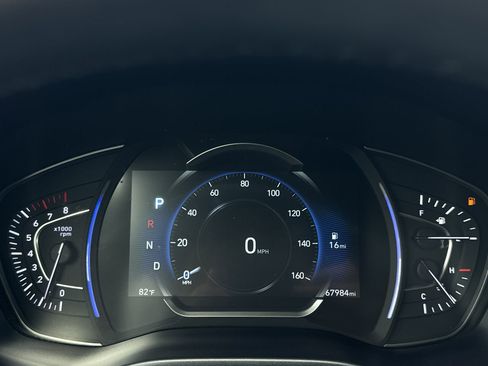 Used 2020 Hyundai Santa Fe Limited image 16