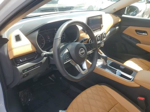 Used 2025 Nissan Sentra SV w/ SV Premium Package FWD image 13