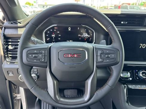 New 2026 GMC Sierra 1500 AT4 AWD/4WD image 17