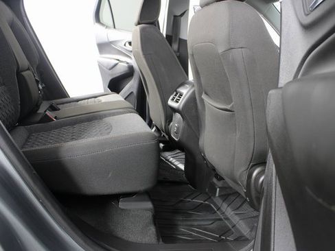 Used 2024 Chevrolet Equinox LT w/ LPO, Floor Liner Package image 20