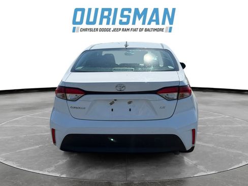 Used 2024 Toyota Corolla LE image 5