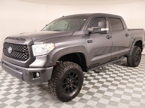 Used 2016 Toyota Tundra SR5 w/ SR5 Upgrade Package AWD/4WD image 10