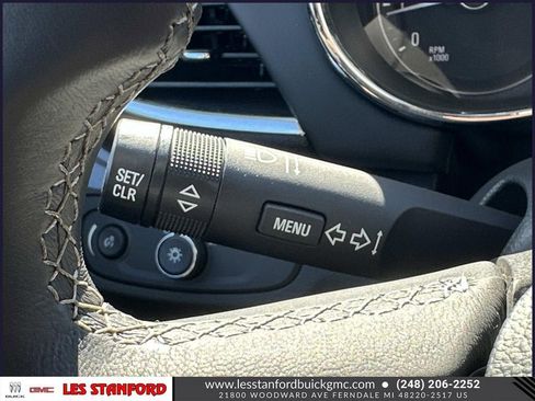 Used 2022 Buick Encore Preferred w/ Safety Package AWD/4WD image 26