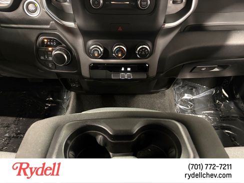 Used 2024 RAM 1500 Big Horn AWD/4WD image 15