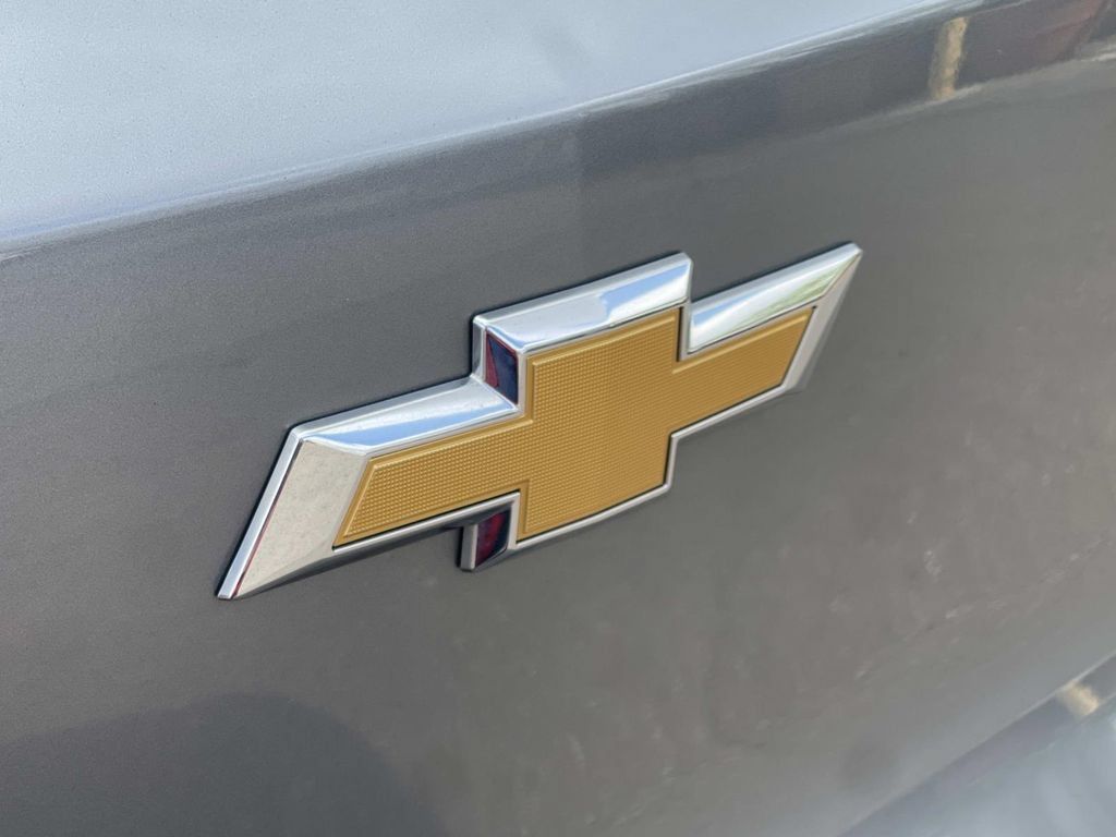 Used 2023 Chevrolet TrailBlazer LT w/ Convenience Package FWD image 7