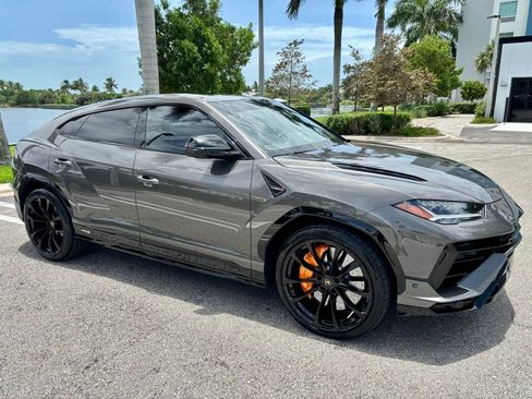 Used 2024 Lamborghini Urus S AWD/4WD image 4