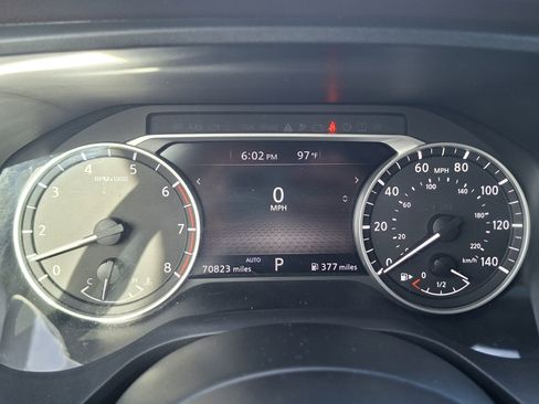 Used 2023 Nissan Rogue S AWD/4WD image 12