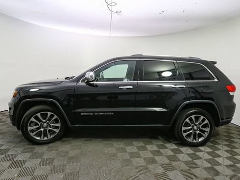 Used 2018 Jeep Grand Cherokee Limited w/ Luxury Group II AWD/4WD image 6