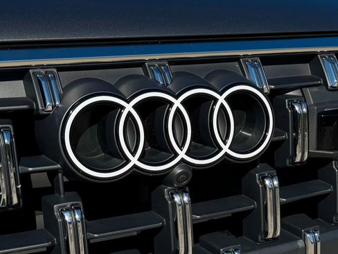 Used 2025 Audi Q7 3.0T Premium Plus image 80