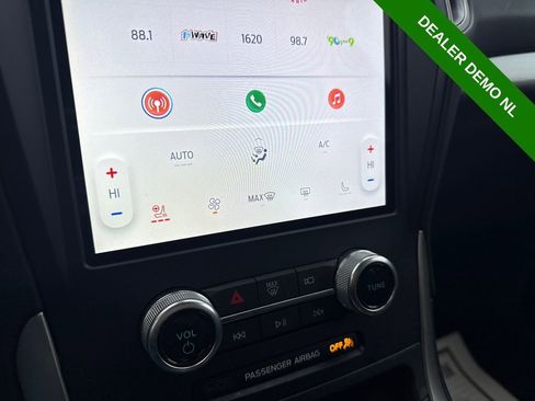 Used 2024 Ford Edge SEL w/ Convenience Package image 34