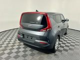 Certified 2021 Kia Soul LX image 3