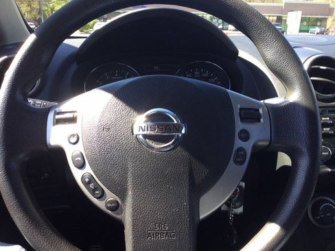Used 2015 Nissan Rogue S w/ Convenience Package AWD/4WD image 26