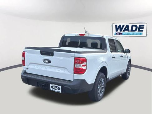 New 2026 Ford Maverick XLT w/ XLT Luxury Package FWD image 5