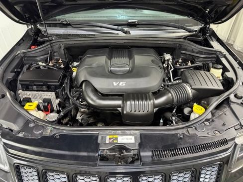 Used 2014 Jeep Grand Cherokee Altitude AWD/4WD image 25
