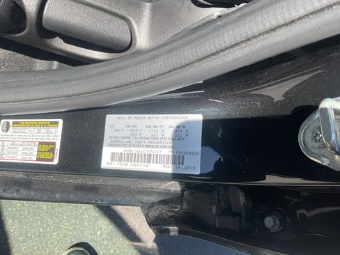 Used 2012 MAZDA MAZDA3 i Sport FWD image 12