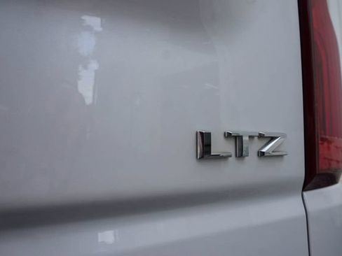 Used 2025 Chevrolet Silverado 1500 LTZ w/ LTZ Premium Package AWD/4WD image 51