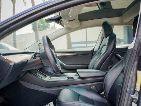 Used 2023 Tesla Model 3 Standard Range RWD image 8