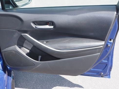 Used 2020 Toyota Corolla SE w/ Carpet Mat Package (TMS) FWD image 22