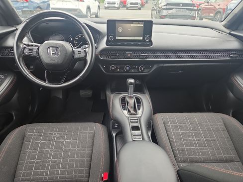 Used 2025 Honda HR-V Sport image 24