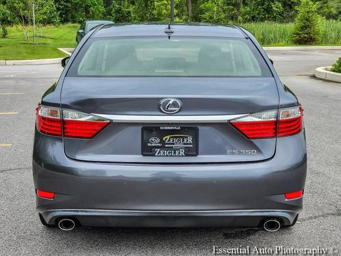 Used 2014 Lexus ES 350 w/ Luxury Package FWD image 5