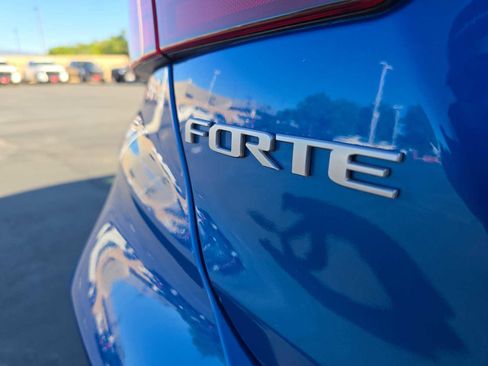 Used 2024 Kia Forte GT-Line image 14