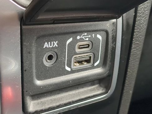 Used 2023 Jeep Wrangler Sport S image 22