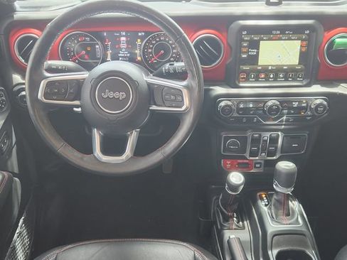 Used 2019 Jeep Wrangler Unlimited Rubicon AWD/4WD image 28
