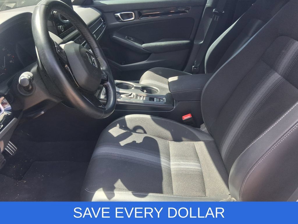 Used 2025 Honda Civic Sport image 10