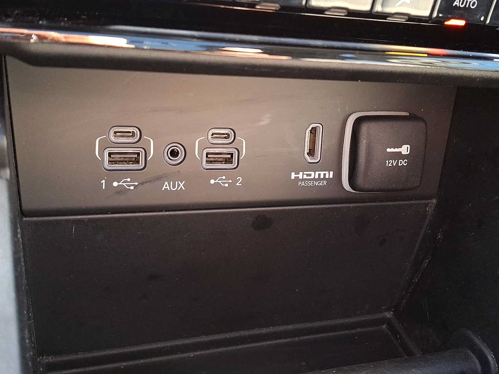 Used 2023 Jeep Grand Cherokee 4WD 4xe image 25