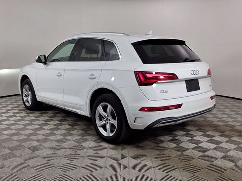Certified 2023 Audi Q5 2.0T Premium w/ Convenience Package AWD/4WD image 5