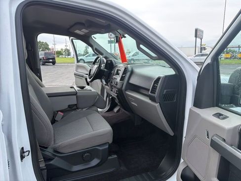 Used 2017 Ford F150 XLT w/ Equipment Group 301A Mid AWD/4WD image 34