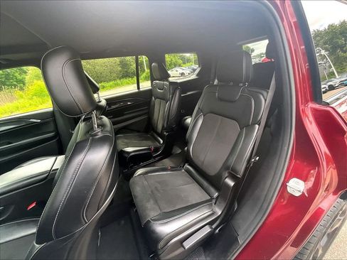 Used 2021 Jeep Grand Cherokee L Laredo AWD/4WD image 15