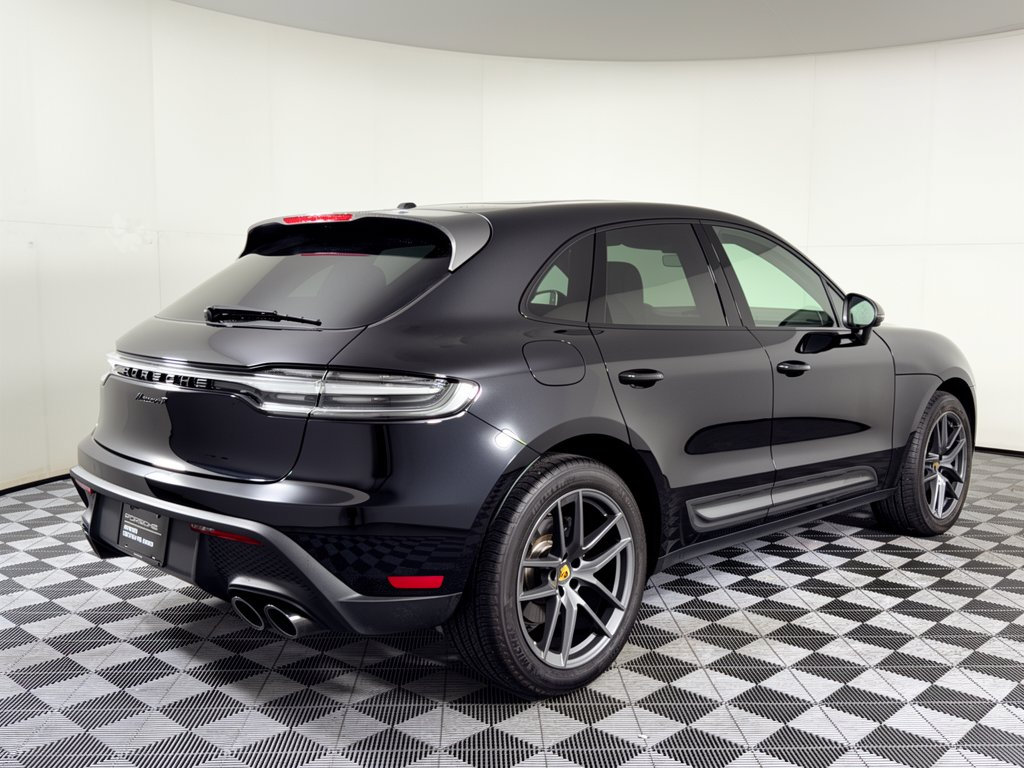 Used 2026 Porsche Macan Turbo AWD/4WD image 10