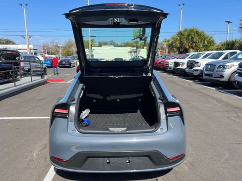 Used 2024 Toyota Prius Prime SE image 16