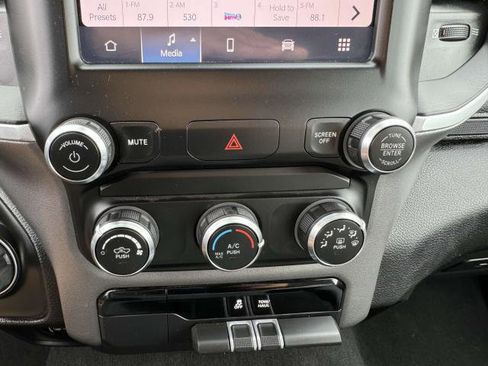 Used 2022 RAM 1500 Big Horn image 18