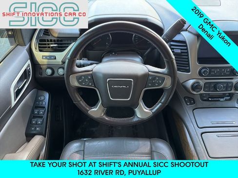 Used 2019 GMC Yukon Denali w/ Denali Ultimate Package image 12