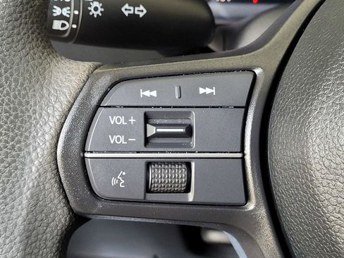 Used 2023 Honda Accord LX image 31