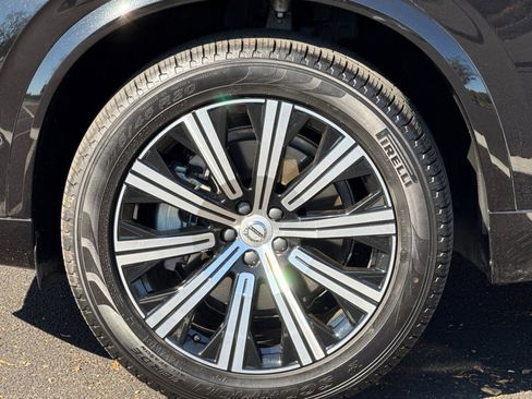 Used 2025 Volvo XC90 B6 Ultra image 39