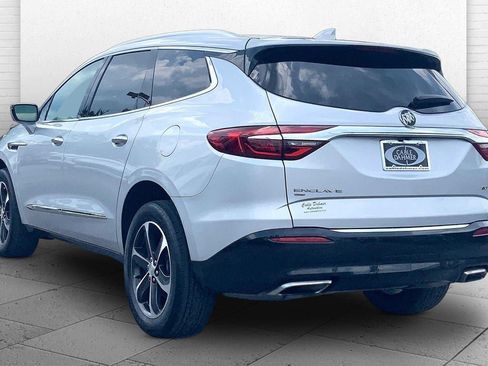 Used 2021 Buick Enclave Essence w/ Sport Touring Edition AWD/4WD image 10