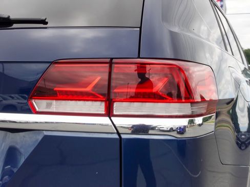 Used 2022 Volkswagen Atlas SE FWD image 6