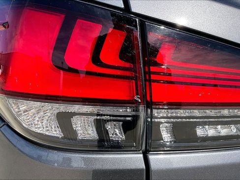 Used 2021 Lexus RX 450h F Sport image 38