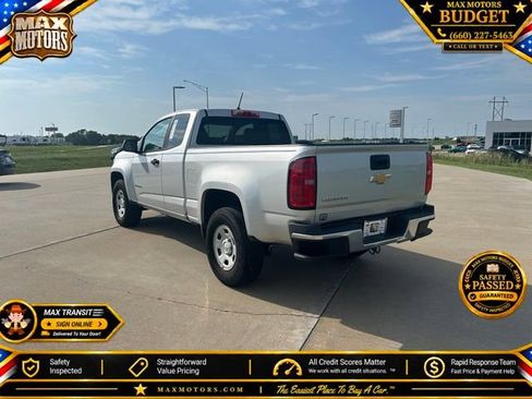 Used 2018 Chevrolet Colorado W/T RWD image 5