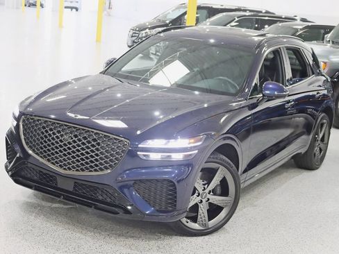 Used 2024 Genesis GV70 3.5T Sport w/ Sport Advanced Package AWD/4WD image 5