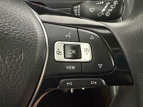 Used 2020 Volkswagen Tiguan S FWD image 22