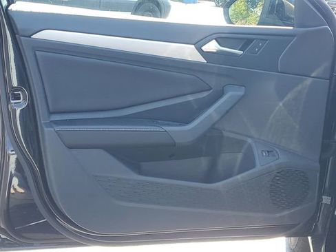 New 2025 Volkswagen Jetta S image 8