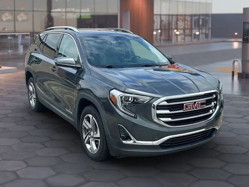 Used 2020 GMC Terrain SLT image 12